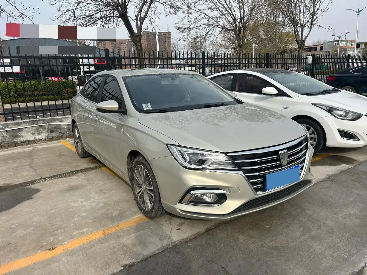 2019 Roewe i5 1.5L 120HP L4 5MT,autocango,china used car exporter,china ev exporter,chinese used car exporter,chinese used ev exporter