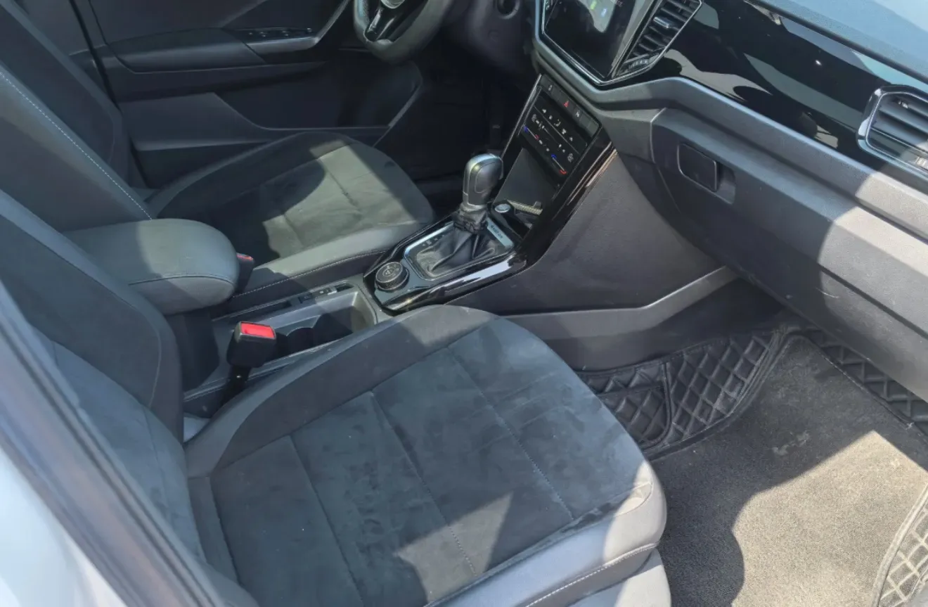 2021 Volkswagen T-Roc 1.4T 150HP L4 7DCT,autocango,china used car exporter,china ev exporter,chinese used car exporter,chinese used ev exporter