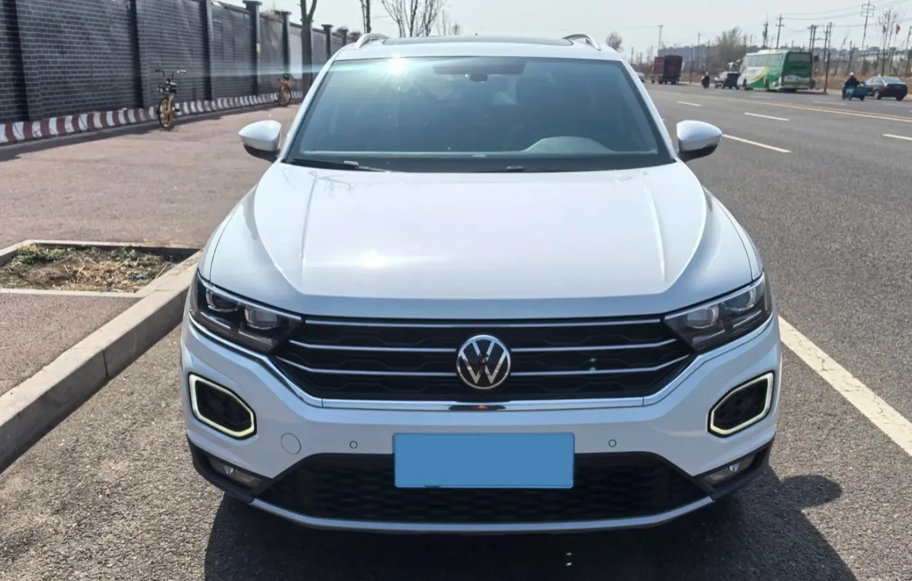 2021 Volkswagen T-Roc 1.4T 150HP L4 7DCT,autocango,china used car exporter,china ev exporter,chinese used car exporter,chinese used ev exporter