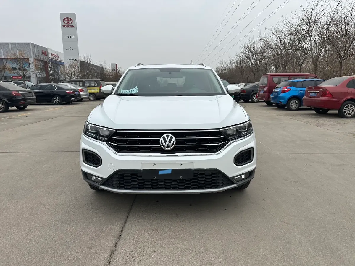 2019 Volkswagen T-Roc 1.4T 131HP L4 7DCT,autocango,china used car exporter,china ev exporter,chinese used car exporter,chinese used ev exporter