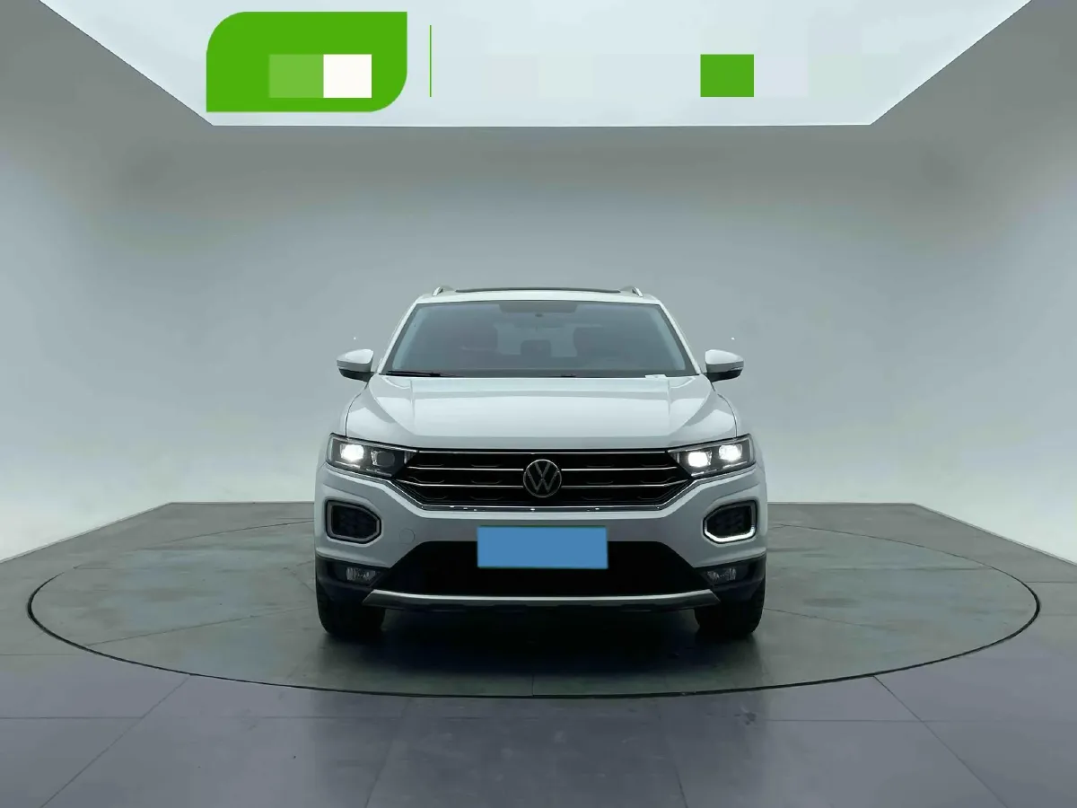 2021 Volkswagen T-Roc 1.4T 150HP L4 7DCT,autocango,china used car exporter,china ev exporter,chinese used car exporter,chinese used ev exporter
