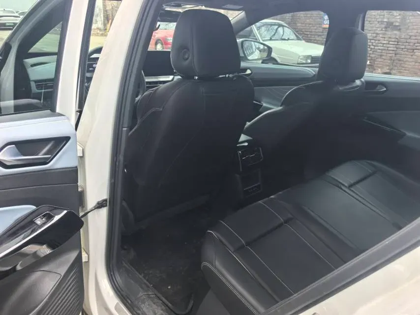 2023 Volkswagen ID.4 X BEV 52.8KWH,autocango,china used car exporter,china ev exporter,chinese used car exporter,chinese used ev exporter