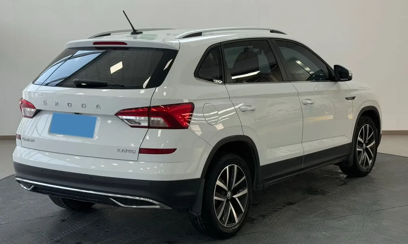 2023 Skoda Kamiq 1.5L 112HP L4 6AT,autocango,china used car exporter,china ev exporter,chinese used car exporter,chinese used ev exporter