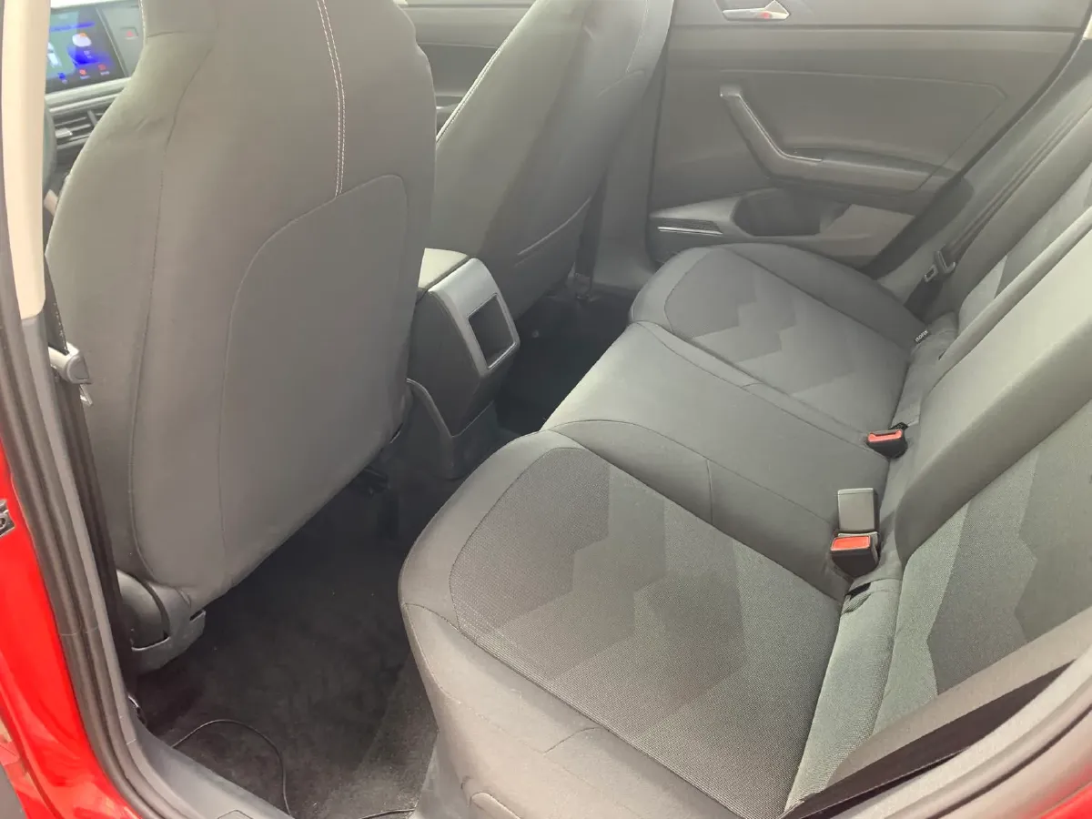 2019 Volkswagen Polo 1.5L 113HP L4 6AT,autocango,china used car exporter,china ev exporter,chinese used car exporter,chinese used ev exporter