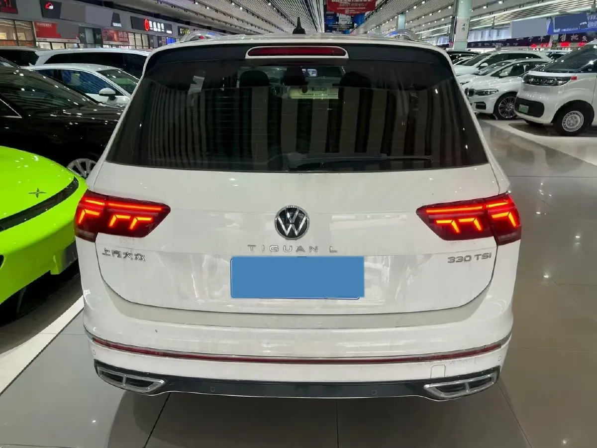 2023 Volkswagen Tiguan L 2.0T 186HP L4 7DCT,autocango,china used car exporter,china ev exporter,chinese used car exporter,chinese used ev exporter