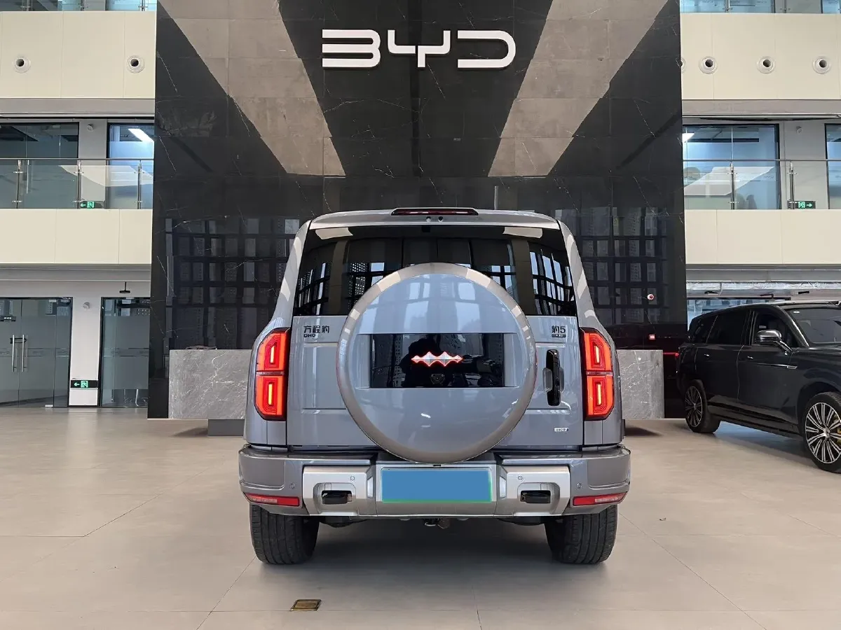 2025 FangChengBao Bao 5 1.5T 194HP L4 E-CVT PHEV 31.8KWH,autocango,china used car exporter,china ev exporter,chinese used car exporter,chinese used ev exporter