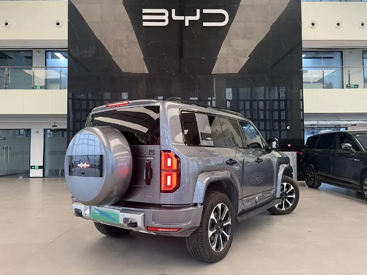 2025 FangChengBao Bao 5 1.5T 194HP L4 E-CVT PHEV 31.8KWH,autocango,china used car exporter,china ev exporter,chinese used car exporter,chinese used ev exporter