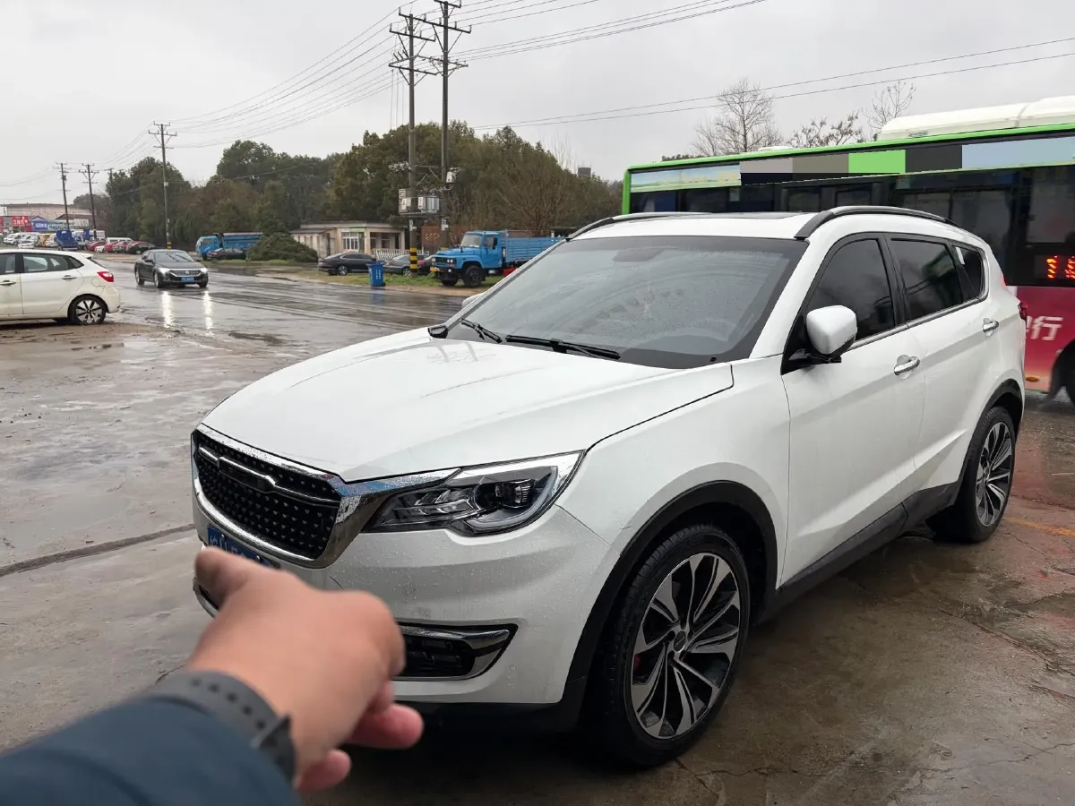 2019 Jetour X70S 1.5T 156HP L4 6DCT,autocango,china used car exporter,china ev exporter,chinese used car exporter,chinese used ev exporter