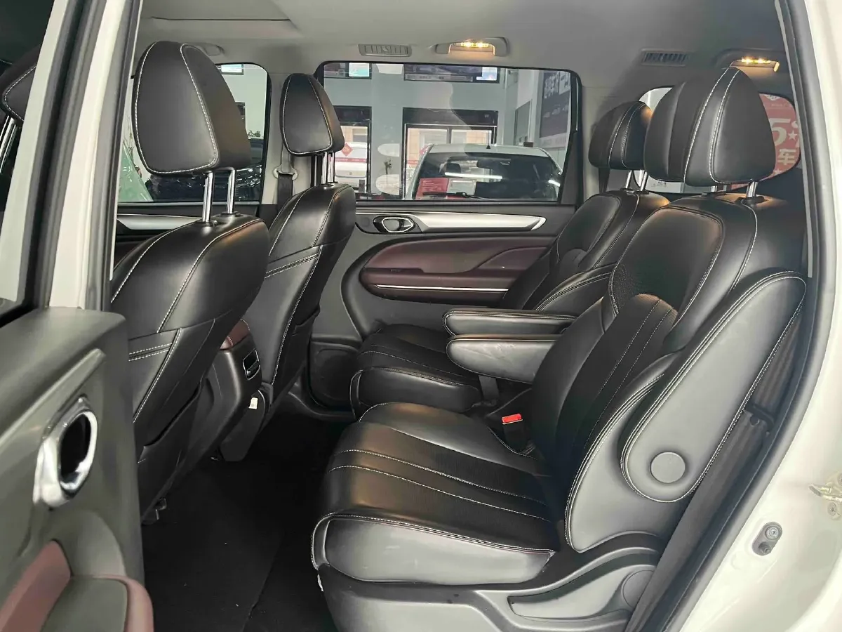 2023 GAC Trumpchi M6 1.5T 177HP L4 7DCT,autocango,china used car exporter,china ev exporter,chinese used car exporter,chinese used ev exporter