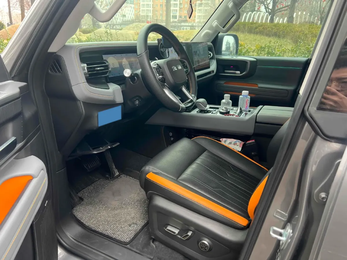 2025 Beijing BJ40 REEV REEV 188HP REEV 40.3KWH,autocango,china used car exporter,china ev exporter,chinese used car exporter,chinese used ev exporter