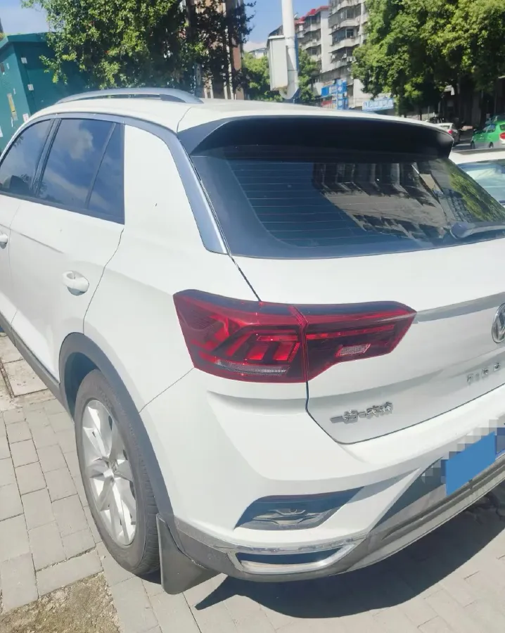2020 Volkswagen T-Roc 1.4T 131HP L4 7DCT,autocango,china used car exporter,china ev exporter,chinese used car exporter,chinese used ev exporter