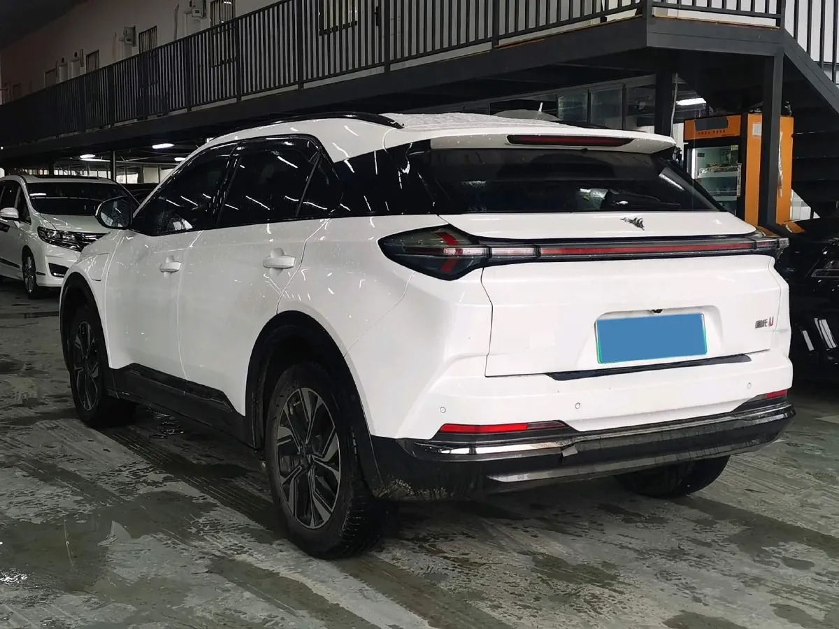 2022 Venucia Grand V 1.5T 190HP L4 7DCT,autocango,china used car exporter,china ev exporter,chinese used car exporter,chinese used ev exporter