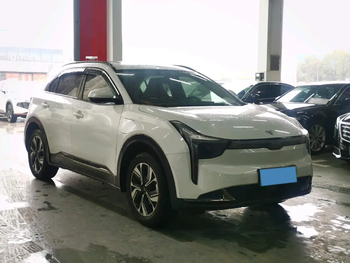 2022 Venucia Grand V 1.5T 190HP L4 7DCT,autocango,china used car exporter,china ev exporter,chinese used car exporter,chinese used ev exporter