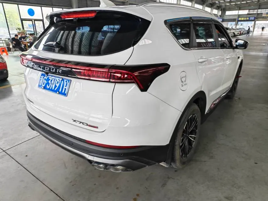2023 Jetour X90 Plus 1.5T 156HP L4 6MT,autocango,china used car exporter,china ev exporter,chinese used car exporter,chinese used ev exporter