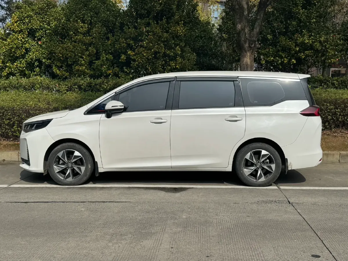 2023 GAC Trumpchi M6 1.5T 177HP L4 7DCT,autocango,china used car exporter,china ev exporter,chinese used car exporter,chinese used ev exporter