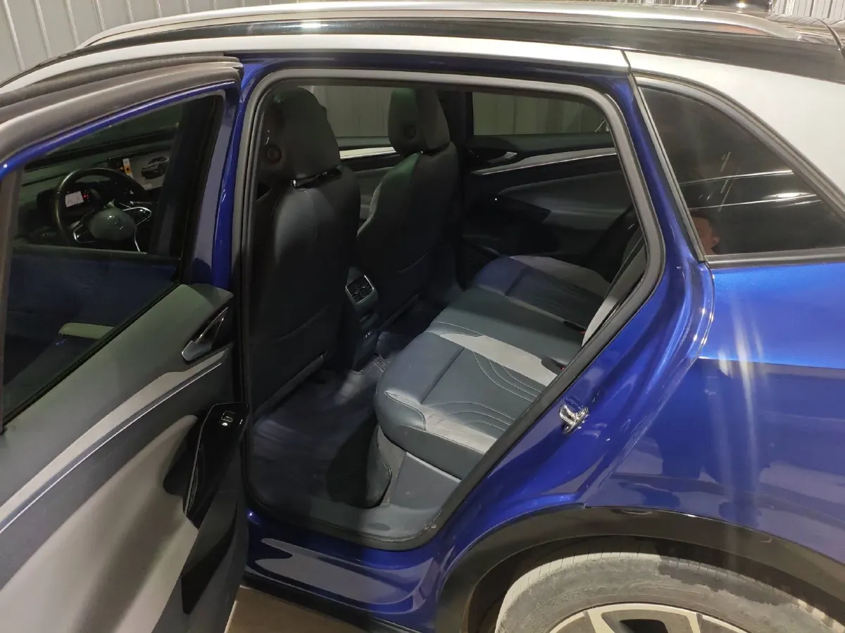 2024 Volkswagen ID.4 Crozz BEV 80.4KWH,autocango,china used car exporter,china ev exporter,chinese used car exporter,chinese used ev exporter