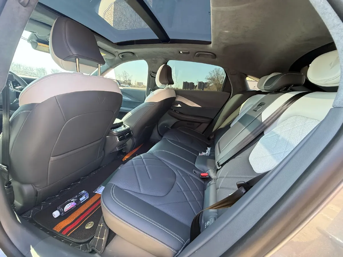 2025 ARCFOX αS6 BEV,autocango,china used car exporter,china ev exporter,chinese used car exporter,chinese used ev exporter