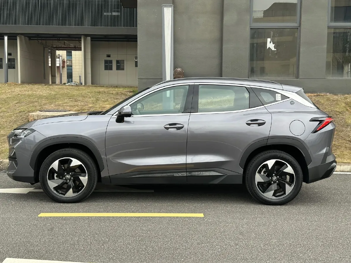 2024 Jetour ShanHai L6 1.5T 156HP L4 1DHT PHEV 19.43KWH,autocango,china used car exporter,china ev exporter,chinese used car exporter,chinese used ev exporter