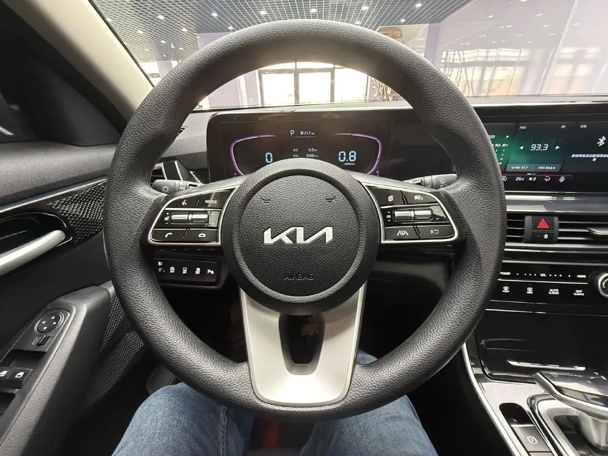 2023 Kia Seltos 1.5L 115HP L4 CVT,autocango,china used car exporter,china ev exporter,chinese used car exporter,chinese used ev exporter