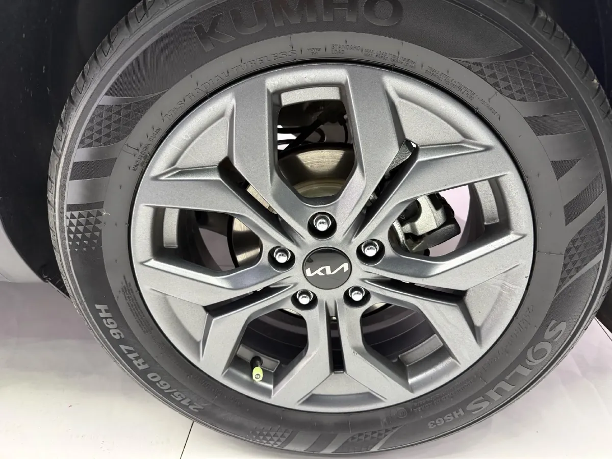 2023 Kia Seltos 1.5L 115HP L4 CVT,autocango,china used car exporter,china ev exporter,chinese used car exporter,chinese used ev exporter