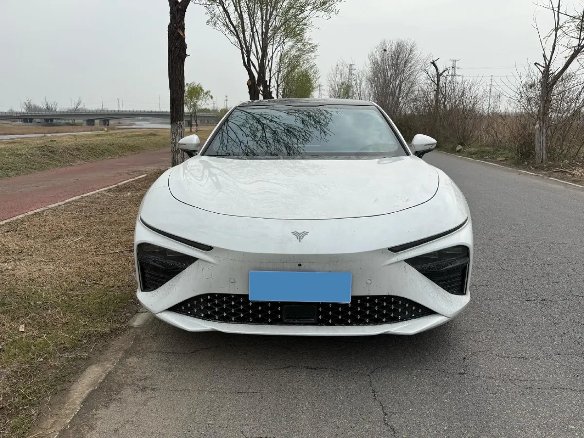 2022 Jeep Grand Commander 2.0T 234HP L4 9AT,autocango,china used car exporter,china ev exporter,chinese used car exporter,chinese used ev exporter