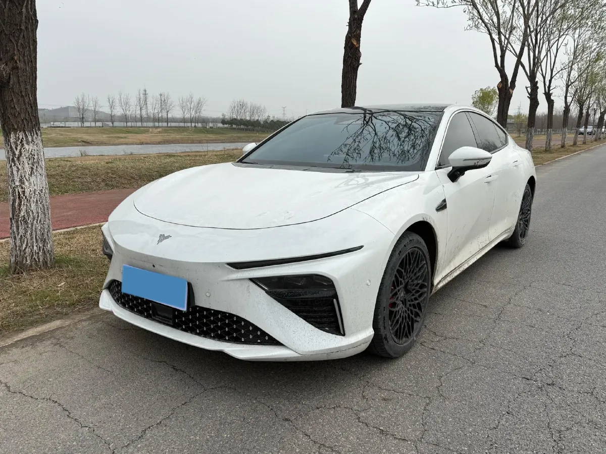 2022 Jeep Grand Commander 2.0T 234HP L4 9AT,autocango,china used car exporter,china ev exporter,chinese used car exporter,chinese used ev exporter