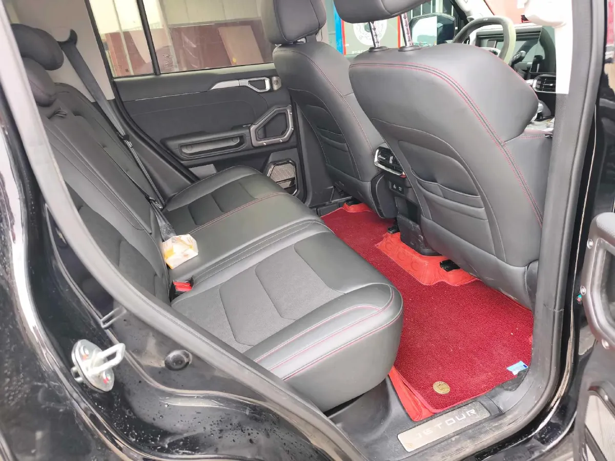 2023 Jetour Traveller 2.0T 254HP L4 7DCT,autocango,china used car exporter,china ev exporter,chinese used car exporter,chinese used ev exporter