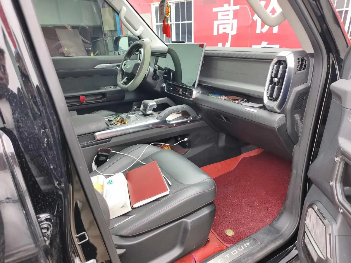 2023 Jetour Traveller 2.0T 254HP L4 7DCT,autocango,china used car exporter,china ev exporter,chinese used car exporter,chinese used ev exporter