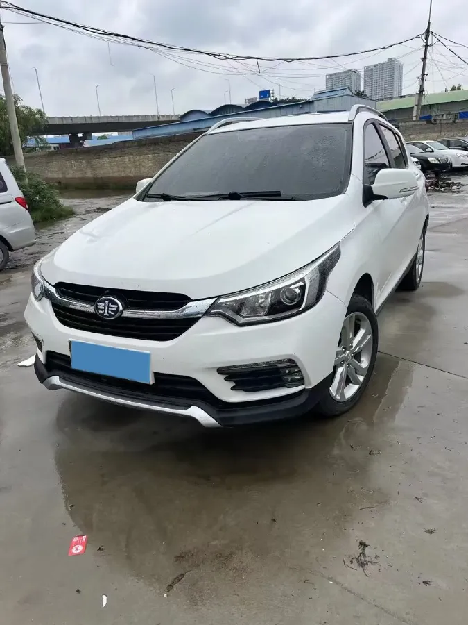 2016 FAW Jumpal D60 1.5L 102HP L4 5MT,autocango,china used car exporter,china ev exporter,chinese used car exporter,chinese used ev exporter