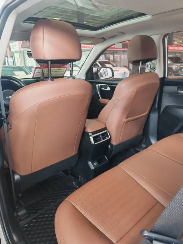 2021 Kia Sportage R 2.0L 161HP L4 6AT,autocango,china used car exporter,china ev exporter,chinese used car exporter,chinese used ev exporter