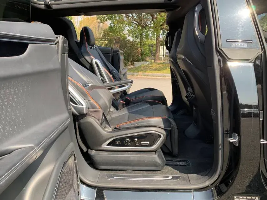 2022 HiPhi X BEV 97KWH,autocango,china used car exporter,china ev exporter,chinese used car exporter,chinese used ev exporter