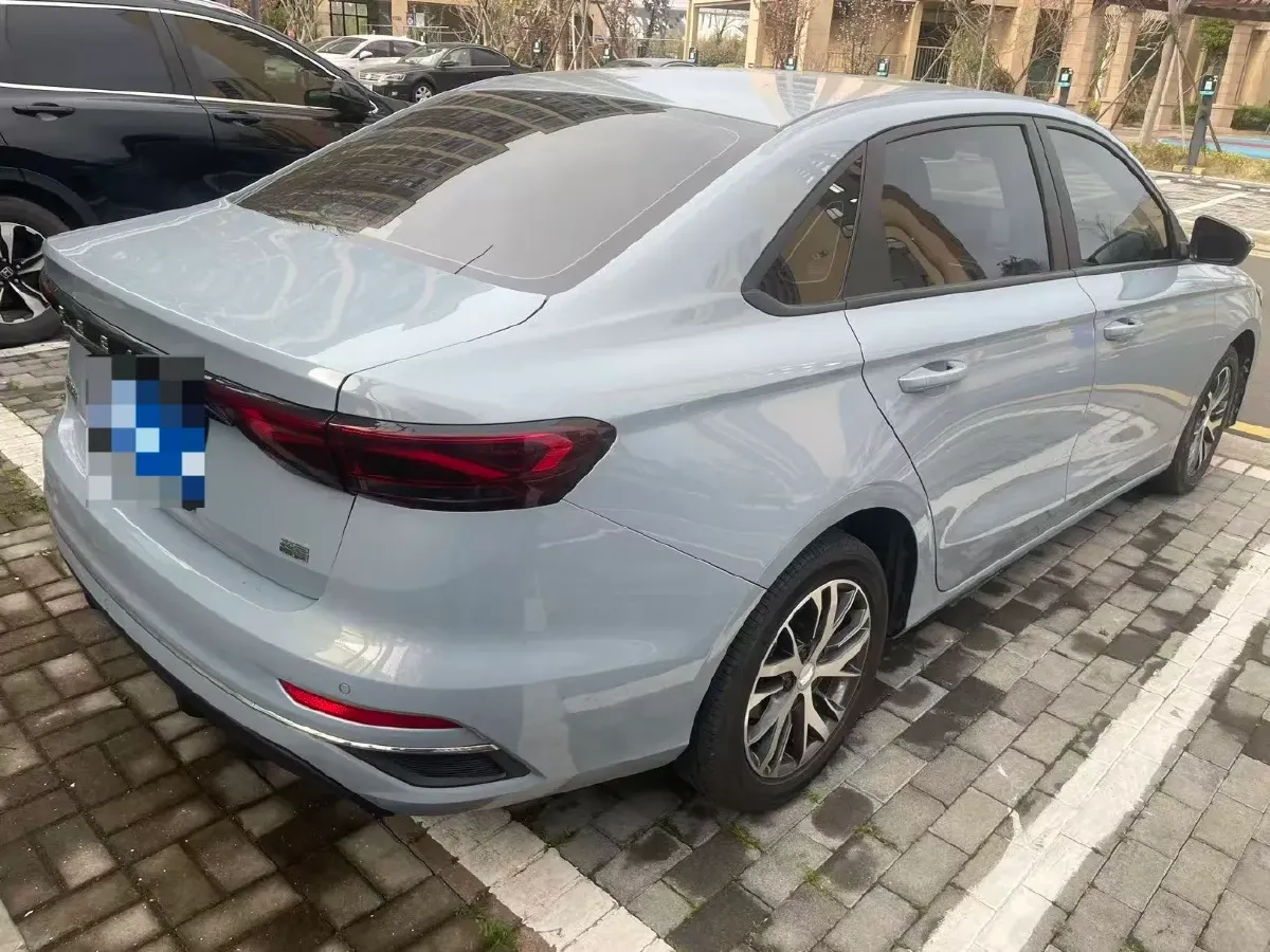 2025 Geely Emgrand 1.5L 127HP L4 5MT,autocango,china used car exporter,china ev exporter,chinese used car exporter,chinese used ev exporter