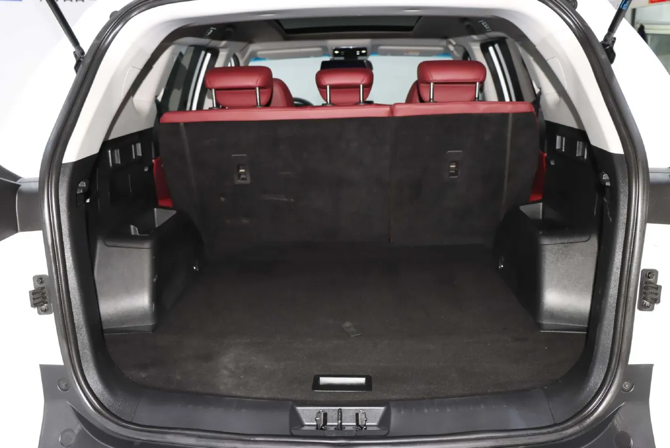 2022 Jetour X70S 1.5T 156HP L4 6MT,autocango,china used car exporter,china ev exporter,chinese used car exporter,chinese used ev exporter