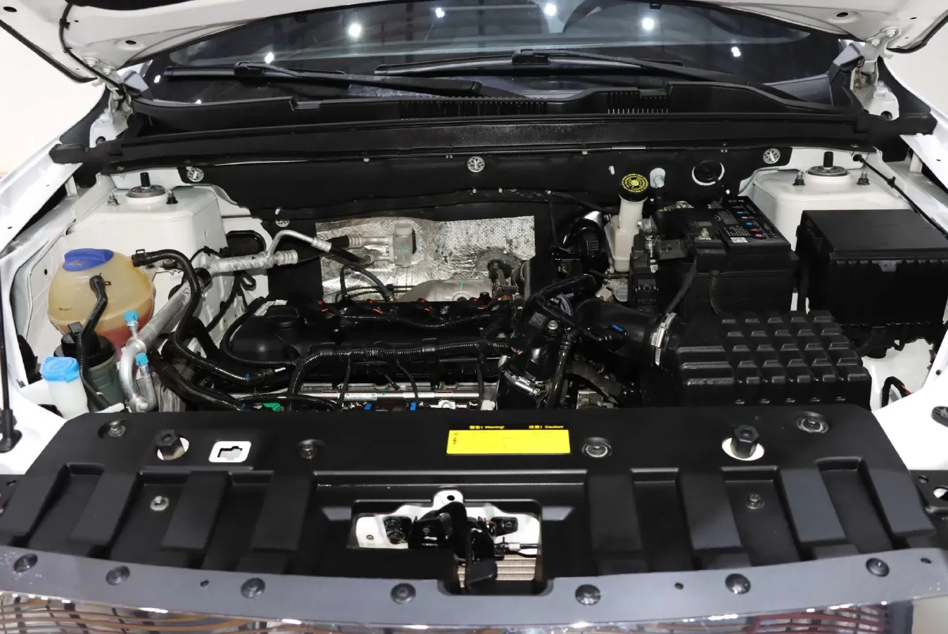 2022 Jetour X70S 1.5T 156HP L4 6MT,autocango,china used car exporter,china ev exporter,chinese used car exporter,chinese used ev exporter