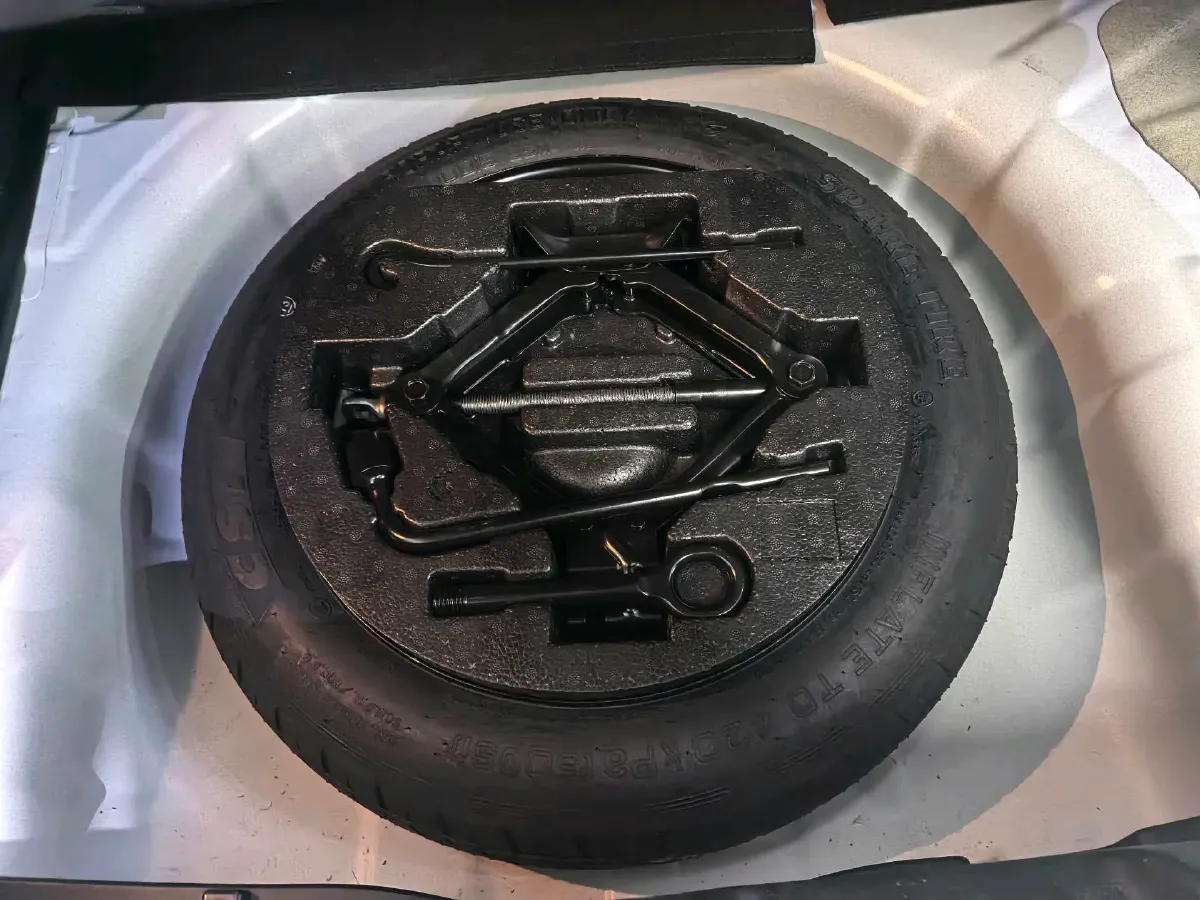 2021 Kia KX1 1.4L 100HP L4 CVT,autocango,china used car exporter,china ev exporter,chinese used car exporter,chinese used ev exporter