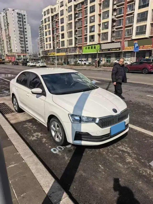 2020 Skoda Rapid 1.5L 112HP L4 5MT,autocango,china used car exporter,china ev exporter,chinese used car exporter,chinese used ev exporter