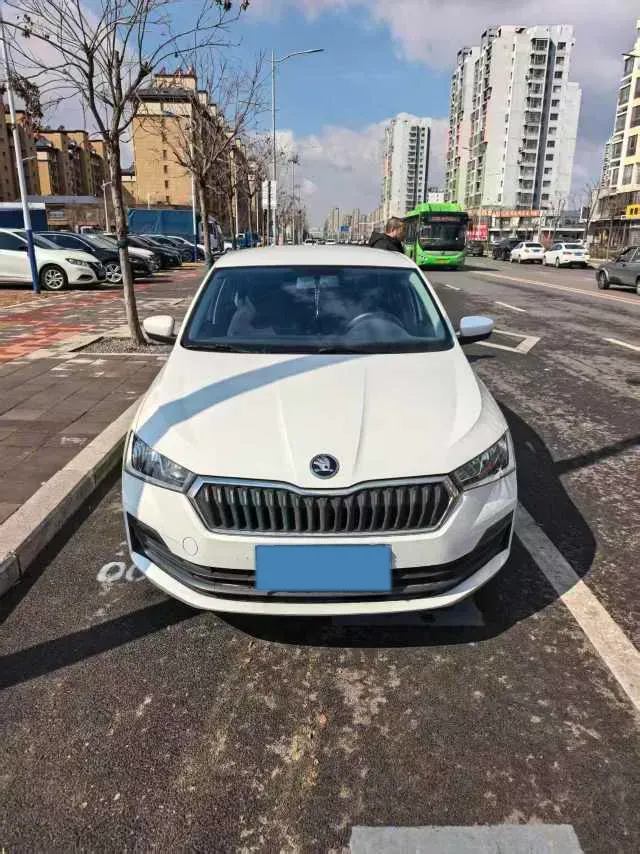 2020 Skoda Rapid 1.5L 112HP L4 5MT,autocango,china used car exporter,china ev exporter,chinese used car exporter,chinese used ev exporter