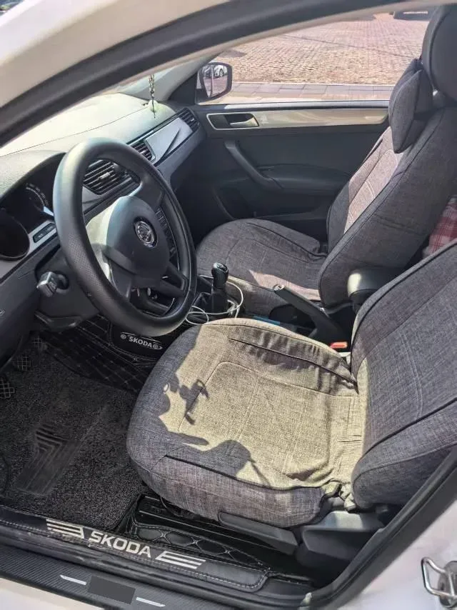 2020 Skoda Rapid 1.5L 112HP L4 5MT,autocango,china used car exporter,china ev exporter,chinese used car exporter,chinese used ev exporter