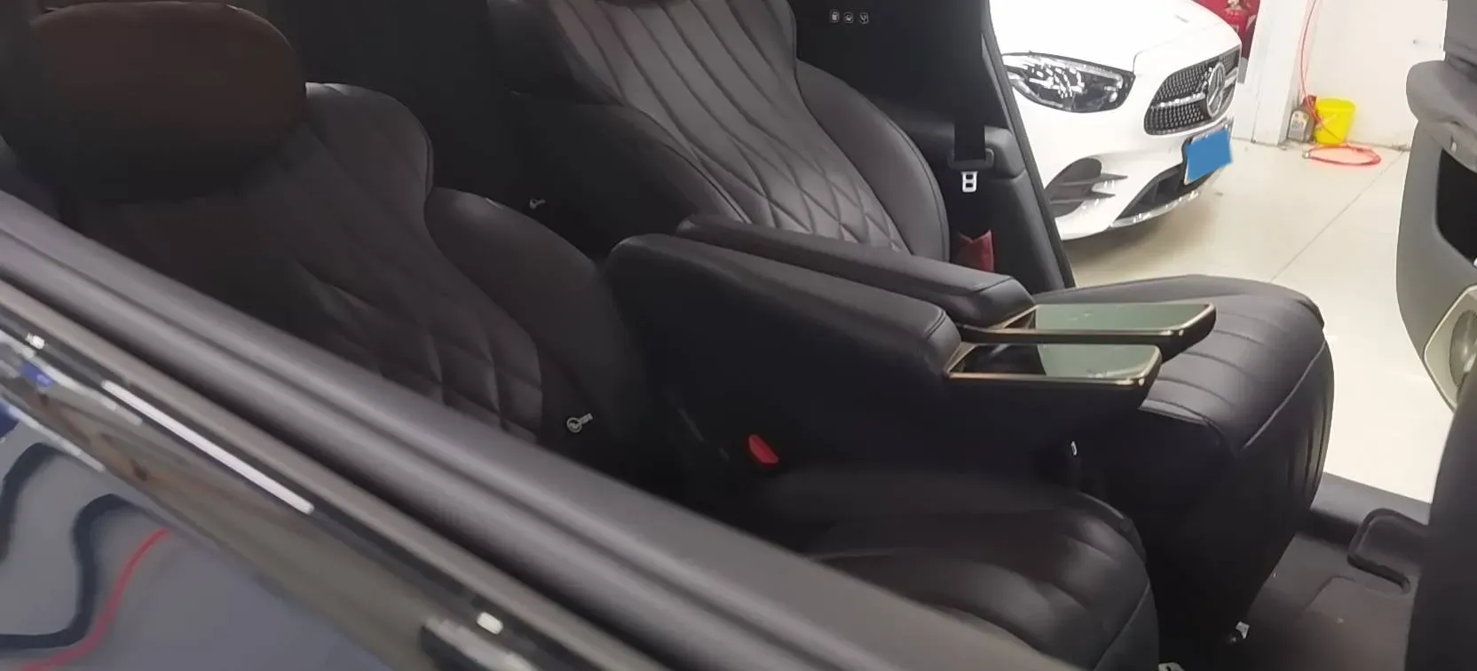 2025 HYPTEC HL BEV,autocango,china used car exporter,china ev exporter,chinese used car exporter,chinese used ev exporter