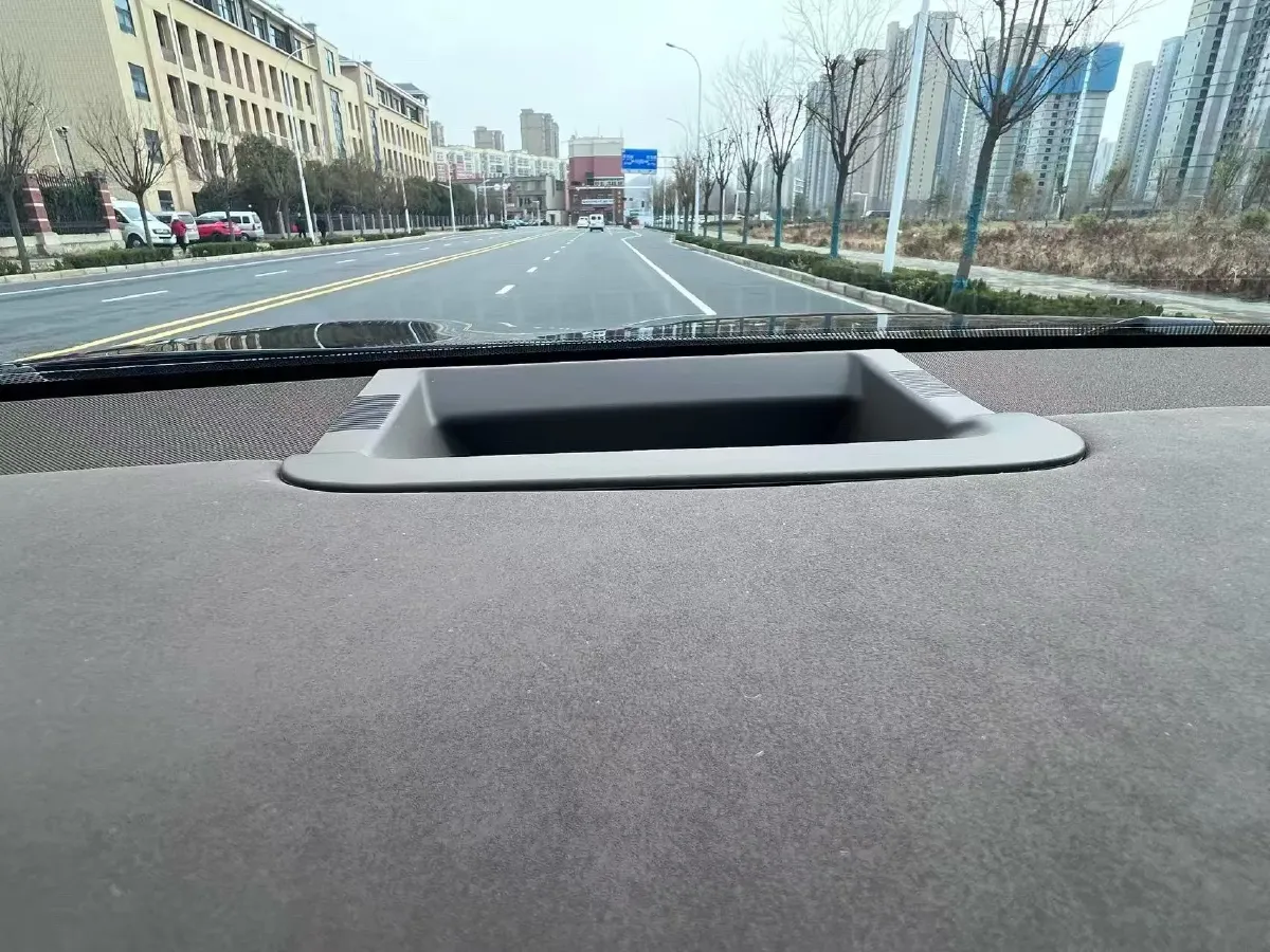 2024 AITO AITO M7 1.5T 152HP L4 REEV 42KWH,autocango,china used car exporter,china ev exporter,chinese used car exporter,chinese used ev exporter