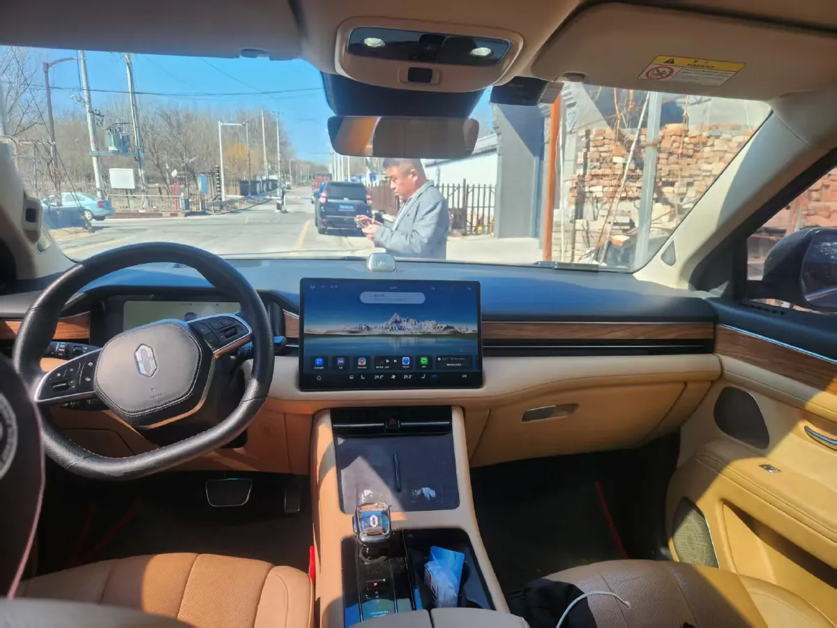 2022 Volvo S60 2.0T 197HP L4 8AT,autocango,china used car exporter,china ev exporter,chinese used car exporter,chinese used ev exporter