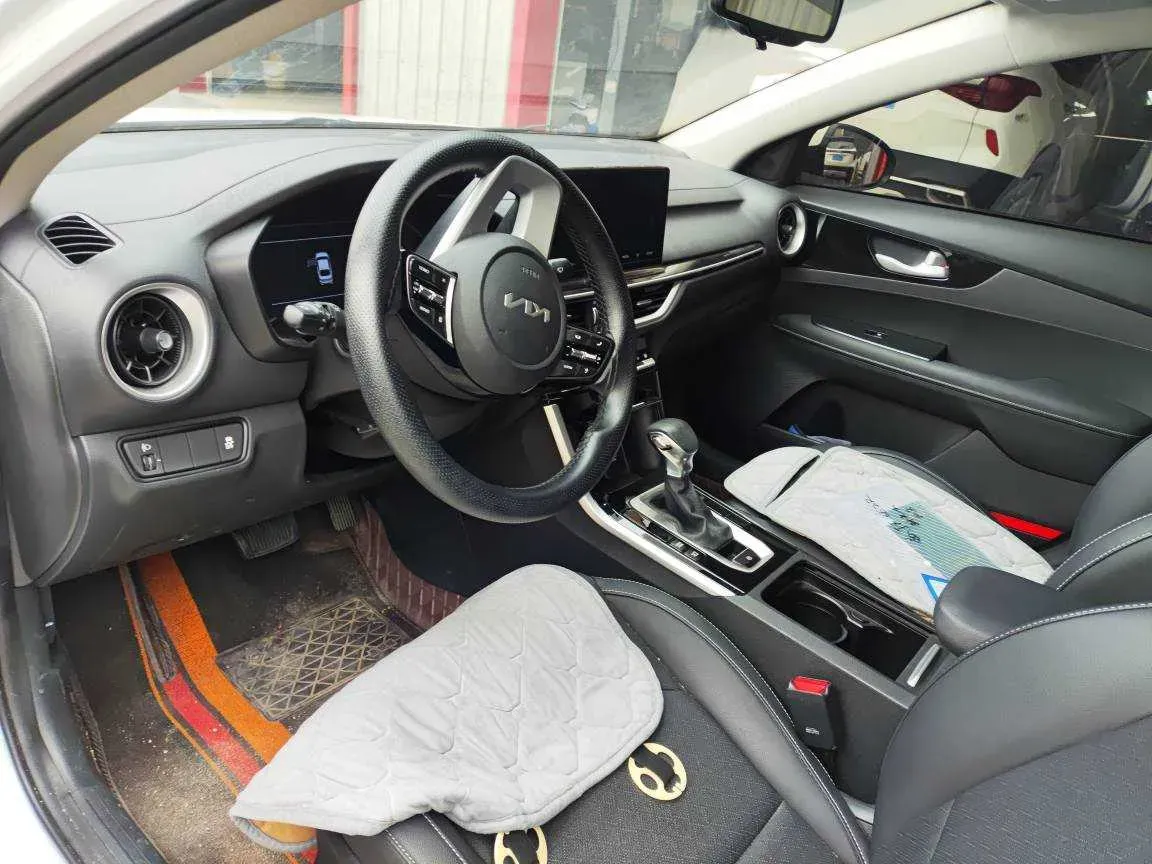 2021 Kia K3 1.5L 115HP L4 CVT,autocango,china used car exporter,china ev exporter,chinese used car exporter,chinese used ev exporter