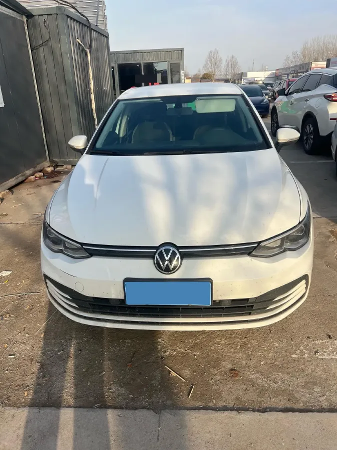 2023 Volkswagen Golf 1.2T 116HP L4 7DCT,autocango,china used car exporter,china ev exporter,chinese used car exporter,chinese used ev exporter