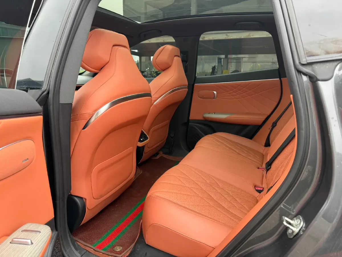 2023 Deepal S07 BEV 66.8KWH,autocango,china used car exporter,china ev exporter,chinese used car exporter,chinese used ev exporter