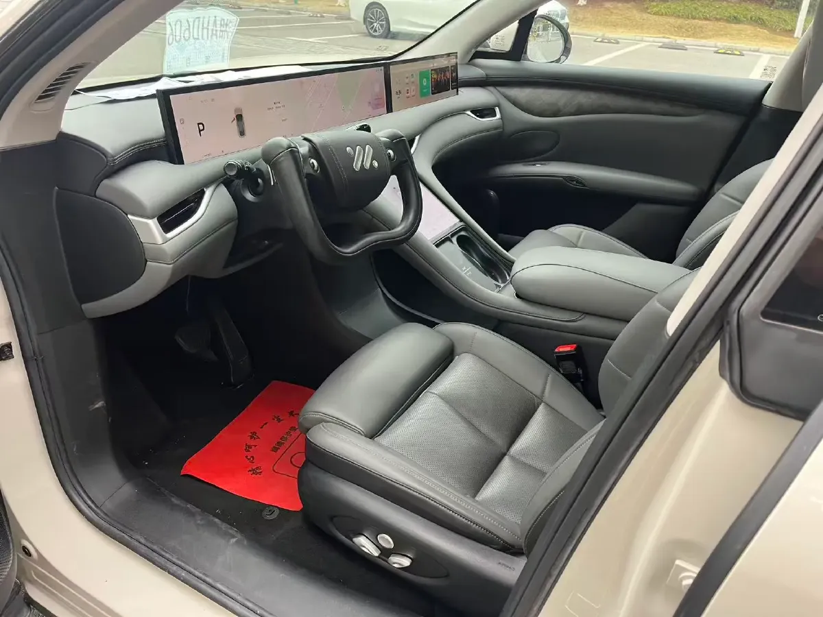 2023 IM LS6 BEV 100KWH,autocango,china used car exporter,china ev exporter,chinese used car exporter,chinese used ev exporter