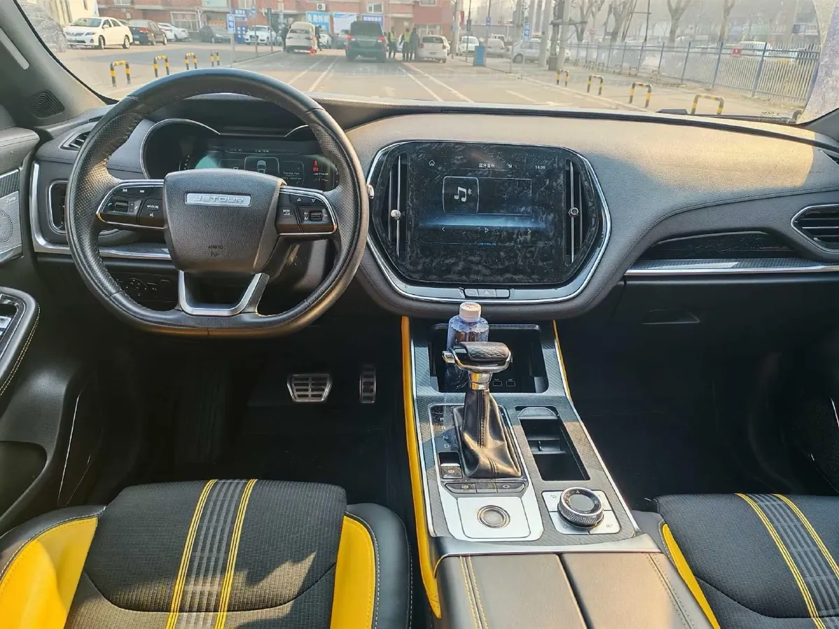 2020 Jetour X70 Coupe 1.6T 197HP L4 7DCT,autocango,china used car exporter,china ev exporter,chinese used car exporter,chinese used ev exporter