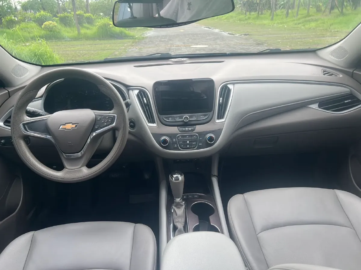 2019 Chevrolet Malibu XL 1.3T 165HP L3 CVT,autocango,china used car exporter,china ev exporter,chinese used car exporter,chinese used ev exporter