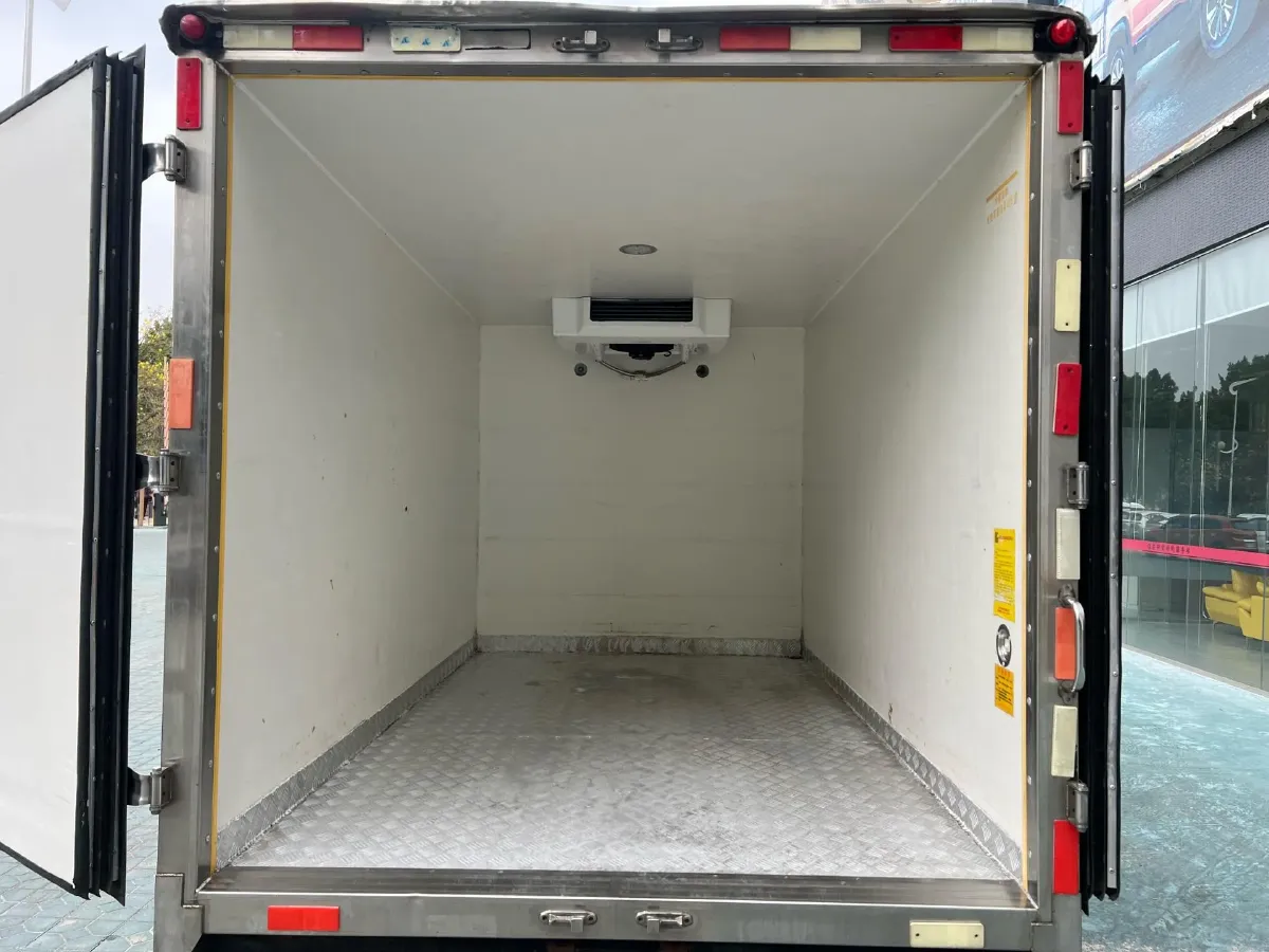 2020 DongFeng DFSK D51 1.5L 112HP L4 5MT,autocango,china used car exporter,china ev exporter,chinese used car exporter,chinese used ev exporter