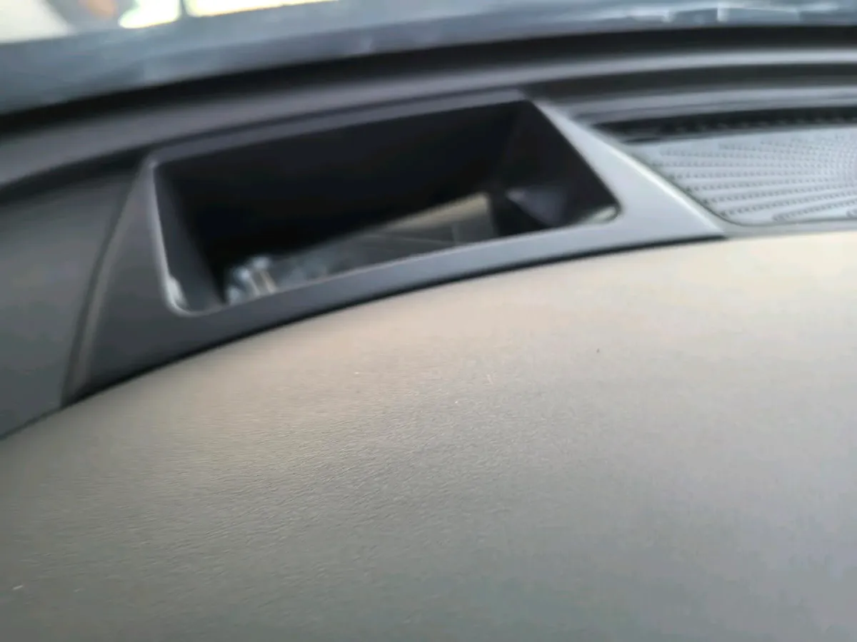 2019 HongQi HS5 2.0T 224HP L4 6AT,autocango,china used car exporter,china ev exporter,chinese used car exporter,chinese used ev exporter