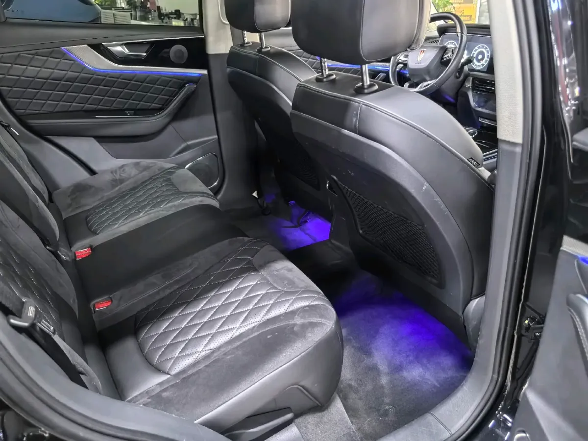 2019 HongQi HS5 2.0T 224HP L4 6AT,autocango,china used car exporter,china ev exporter,chinese used car exporter,chinese used ev exporter